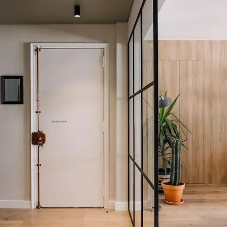 Tawaz - 2 Bedrooms In Lapa Apartman *